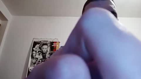 Snapshot of amyyrlikesdeep chatting on January 30, 12:50 am amyyrlikesdeep online show from January 30, 12:50 am