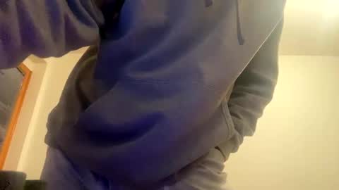 Snapshot of amyyrlikesdeep chatting on March 2, 8:07 pm amyyrlikesdeep online show from March 2, 8:07 pm