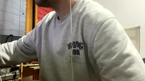 Snapshot of amyyrlikesdeep chatting on October 11, 12:32 am amyyrlikesdeep online show from October 11, 12:32 am