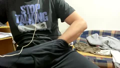 Snapshot of amyyrlikesdeep chatting on November 17, 12:16 am amyyrlikesdeep online show from November 17, 12:16 am