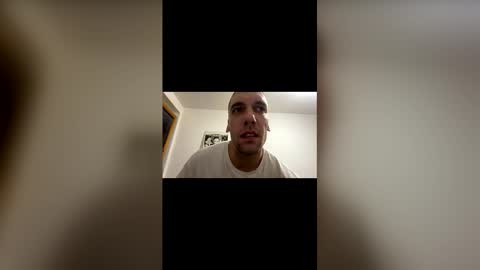 Snapshot of amyyrlikesdeep chatting on November 26, 2:45 am amyyrlikesdeep online show from November 26, 2:45 am