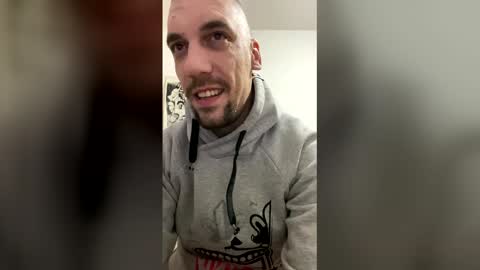 Snapshot of amyyrlikesdeep chatting on December 20, 1:56 am amyyrlikesdeep online show from December 20, 1:56 am