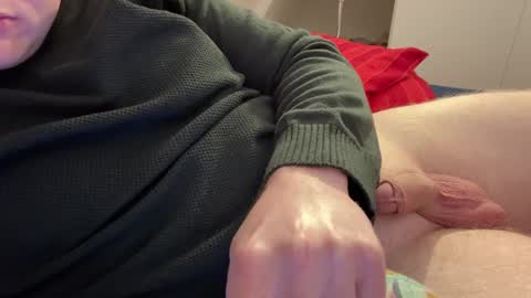 an0nym0us_usr online show from January 6, 6:20 pm