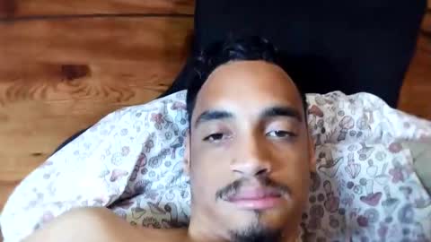 Snapshot of an377432 chatting on October 27, 8:57 pm an377432 online show from October 27, 8:57 pm