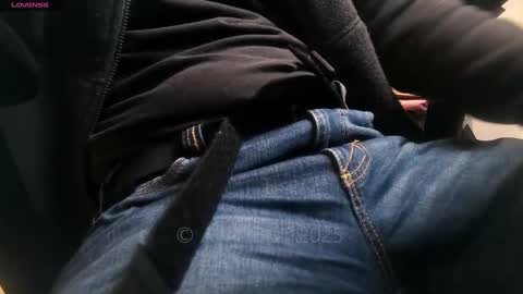 A online show from January 17, 1:13 pm