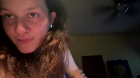 an_e333 online show from October 4, 6:33 am