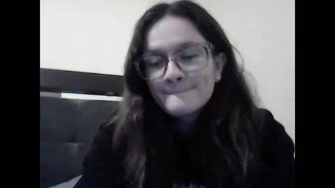 an_e333 online show from October 5, 3:16 am