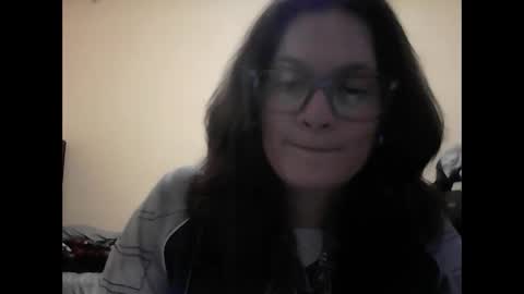 an_e333 online show from October 12, 2:21 am