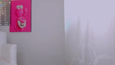 Snapshot of ana__f chatting on December 22, 8:58 pm Ana online show from December 22, 8:58 pm