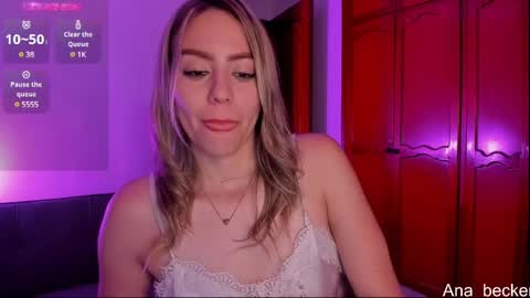 Snapshot of ana_becker1 chatting on February 4, 10:10 am Ana online show from February 4, 10:10 am