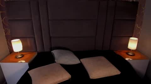 Ana  online show from January 29, 11:20 am