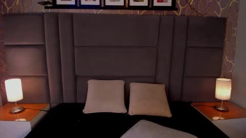 Ana  online show from February 13, 2:52 pm