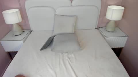 Ana  online show from February 23, 5:29 pm