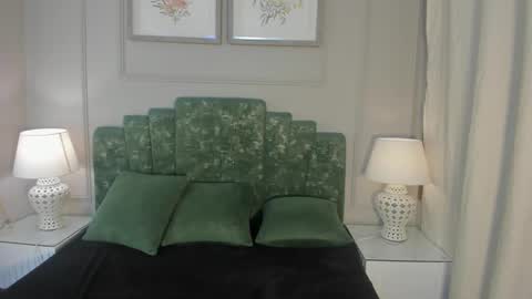 Ana  online show from March 2, 10:56 am