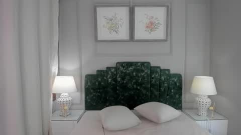 Ana  online show from November 21, 10:36 am