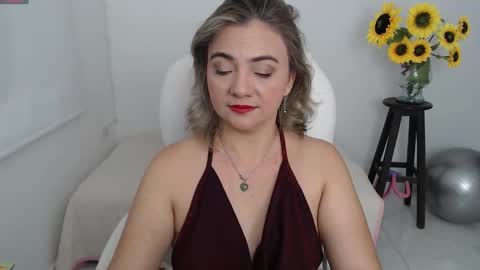 Snapshot of ana_hotmilf chatting on September 11, 11:05 pm Ana online show from September 11, 11:05 pm