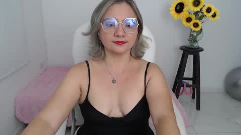  Ana  online show from September 24, 10:57 pm