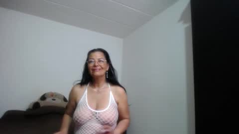 Snapshot of ana_mature_ chatting on October 6, 12:02 pm Ana online show from October 6, 12:02 pm