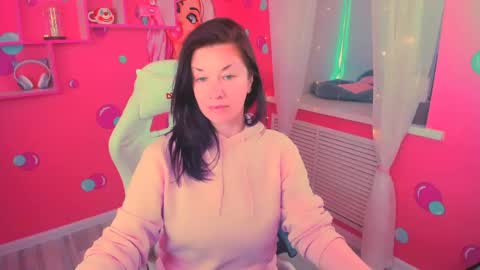 Snapshot of ana_mills chatting on May 25, 1:06 pm Ana online show from May 25, 1:06 pm