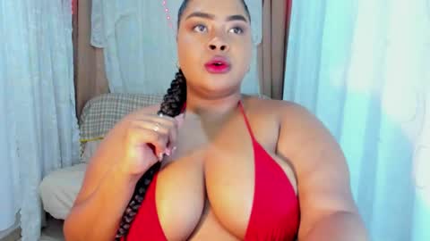 Snapshot of ana_off_alana chatting on November 27, 1:40 am Ana online show from November 27, 1:40 am