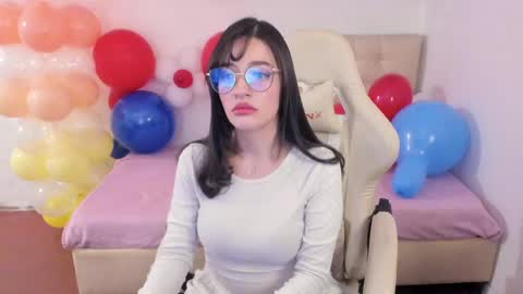 Im anna but you can call me as you want online show from April 13, 9:09 pm