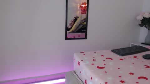 Ana Moon  online show from March 1, 8:13 am