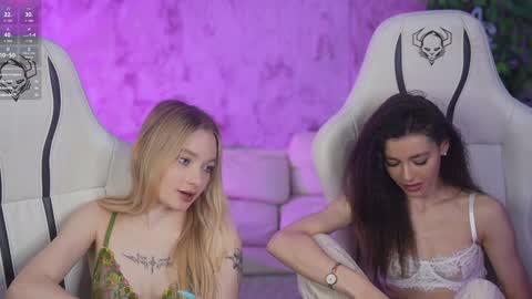 Snapshot of anabel054 chatting on March 10, 9:21 am Anabel Kira Zlata Kira Elice Lana Dominika Sofy Kaila Bridget online show from March 10, 9:21 am