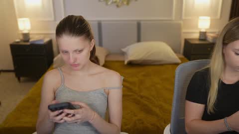 Snapshot of anabel2054 chatting on February 6, 12:16 pm Sweet girls online show from February 6, 12:16 pm