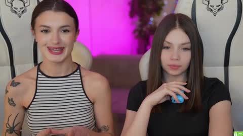 Snapshot of anabel2054 chatting on February 17, 2:48 pm Sweet girls online show from February 17, 2:48 pm