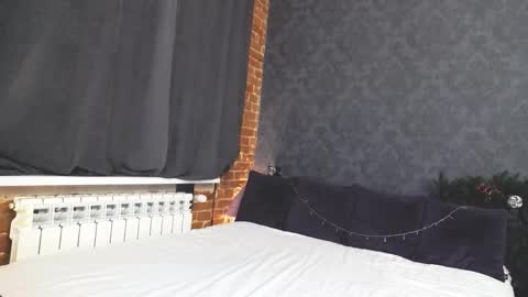 Anna online show from January 5, 5:27 pm