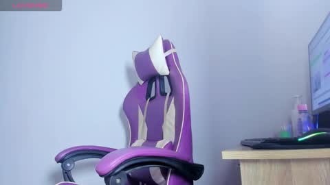 Snapshot of anabellabonariva chatting on October 31, 11:50 pm Anabella online show from October 31, 11:50 pm