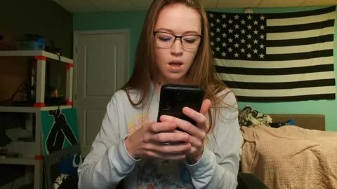 Snapshot of anabelleleigh chatting on March 10, 12:37 pm Anabelleleigh online show from March 10, 12:37 pm