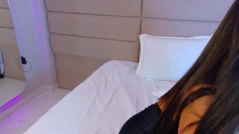 Snapshot of anabelleray chatting on November 13, 8:08 pm anabelleray online show from November 13, 8:08 pm