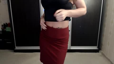 Snapshot of anabelsweet chatting on February 23, 2:29 am Milana online show from February 23, 2:29 am