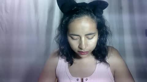 Snapshot of anabelxx16 chatting on October 6, 2:09 am anabelxx16 online show from October 6, 2:09 am