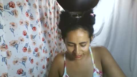 Snapshot of anabelxx16 chatting on October 11, 2:33 am anabelxx16 online show from October 11, 2:33 am