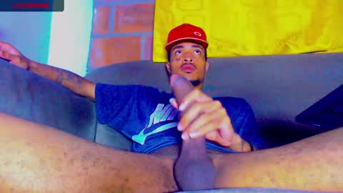 anaconda_94 online show from December 17, 2:23 am