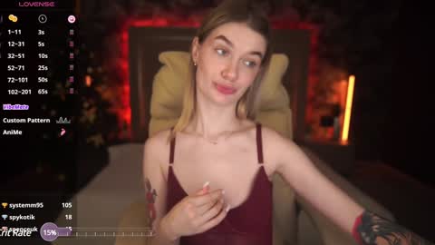 Snapshot of anacondaon chatting on December 15, 3:09 pm Nika online show from December 15, 3:09 pm