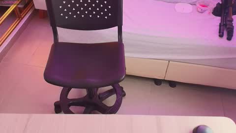 Anahi  online show from November 4, 7:35 pm