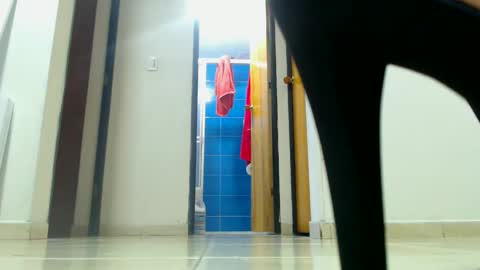 Snapshot of anaids_dam chatting on September 28, 8:47 pm anaids online show from September 28, 8:47 pm