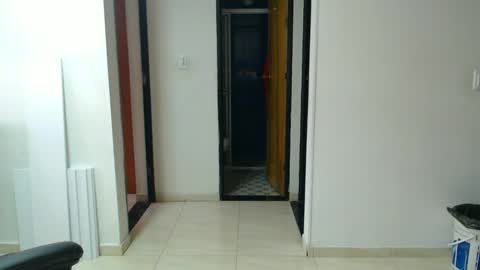 Snapshot of anaids_dam chatting on October 18, 2:40 pm anaids online show from October 18, 2:40 pm