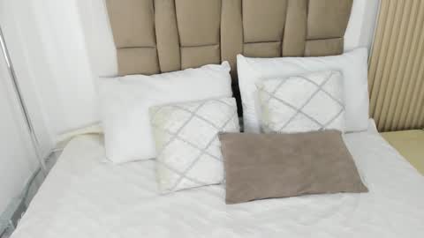 Snapshot of anais_adams chatting on November 14, 11:31 am Anais online show from November 14, 11:31 am