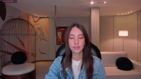 Snapshot of anaisnin1 chatting on January 8, 12:05 pm Anais Nin online show from January 8, 12:05 pm