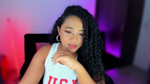 Snapshot of anakiss1 chatting on January 4, 1:42 am help me to get 100 thumps up online show from January 4, 1:42 am