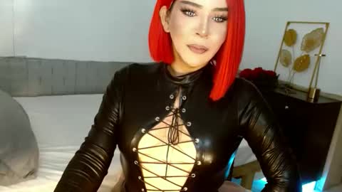 Snapshot of analordgoddessxx chatting on November 4, 1:59 am Thena online show from November 4, 1:59 am