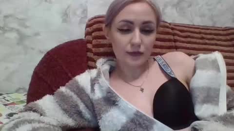 Snapshot of analqueen2024 chatting on December 10, 3:01 pm analqueen2024 online show from December 10, 3:01 pm