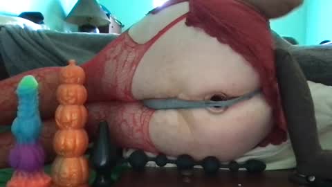 Snapshot of analzilla chatting on September 11, 4:29 pm Mandy online show from September 11, 4:29 pm