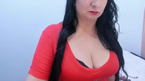 Snapshot of anamaria288 chatting on December 31, 3:55 am anamaria288 online show from December 31, 3:55 am