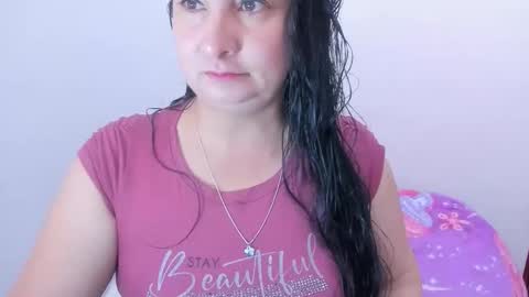 Snapshot of anamaria288 chatting on December 2, 12:54 pm anamaria288 online show from December 2, 12:54 pm