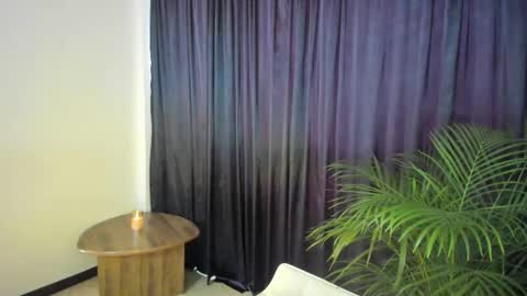 Snapshot of anamarieh chatting on September 23, 5:38 pm Ann online show from September 23, 5:38 pm